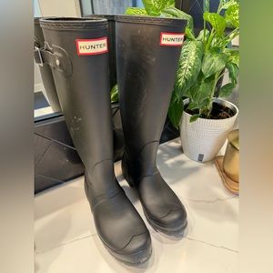 Women’s Tall Hunter Boots size 6
